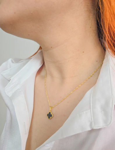 Cadena Tejido Singapur Alargada con Colgante Van Cleef